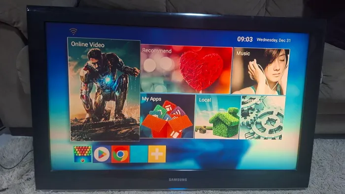 Tv/monitor samsung 40' não é smart não é tv digital