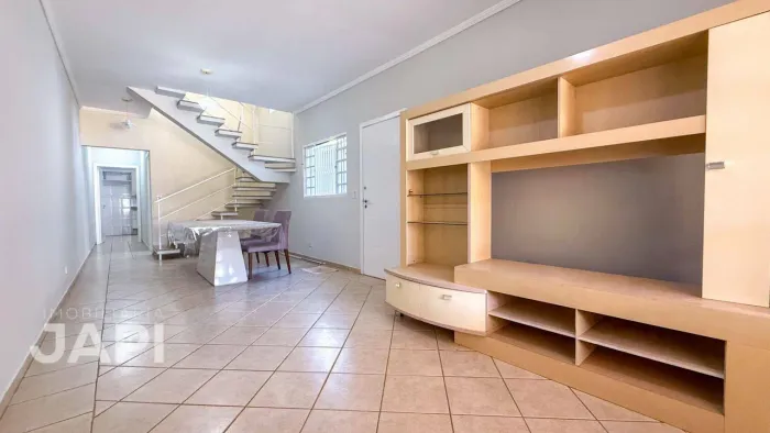 Casa com 3 dormitórios à venda, 129 m² por R$ 850.000,00 - Eloy Chaves - Jundiaí/SP