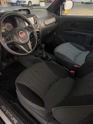 Fiat Strada Adventure 1.8/ 1.8 Locker Flex CE 2018