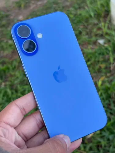 iPhone 16 128gb Azul - garantia e documento