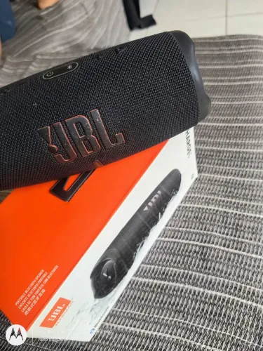 JBL charge 5