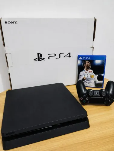 PS4 SLIM
