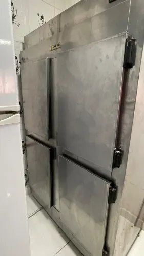 GELADEIRA INDUSTRIAL