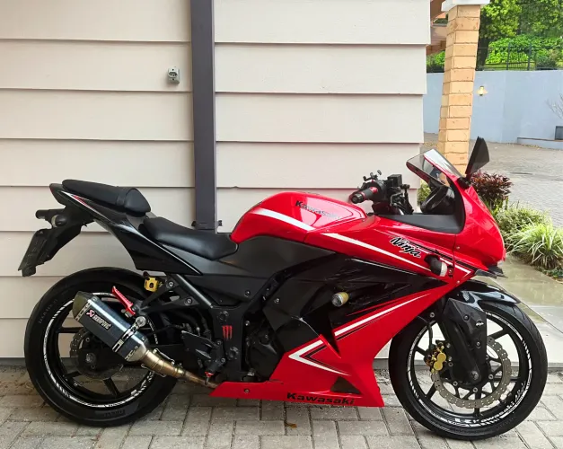 Kawasaki Ninja 250R 2012