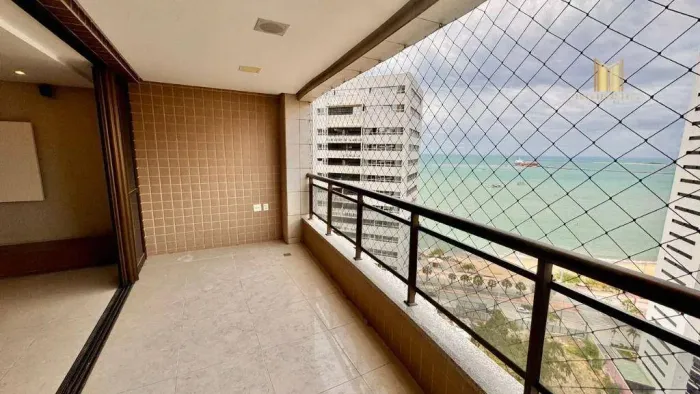Apartamento com 3 dormitórios à venda, 232 m² por R$ 2.500.000,00 - Mucuripe - Fortaleza/C