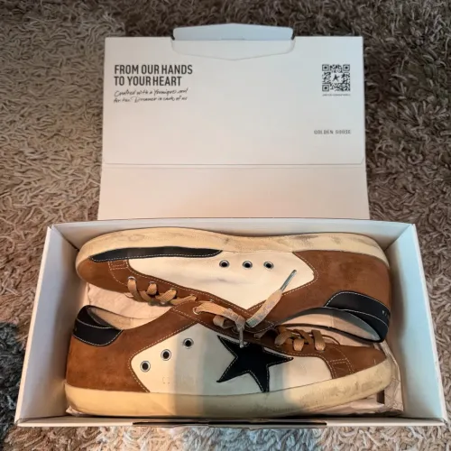 Tênis golden goose tamanho 43