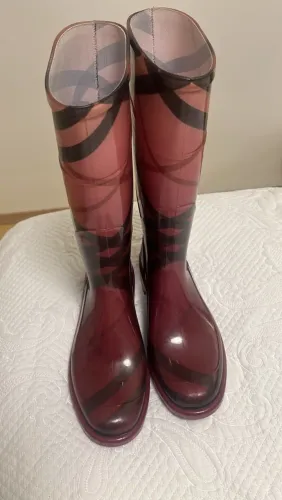 Bota Burberry