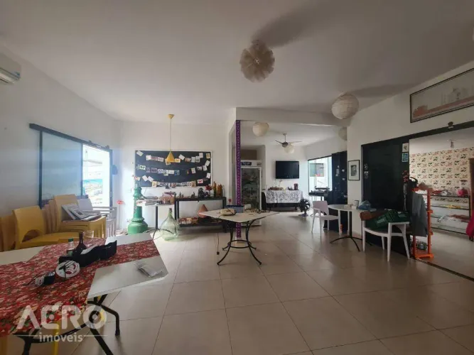 Casa com 3 dormitórios, 300 m² - venda por R$ 1.300.000,00 ou aluguel por R$ 5.000,00/mês 