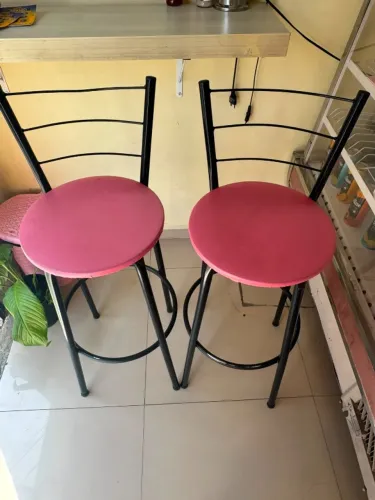 2 Banquetas Altas Rosas
