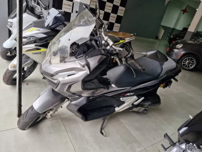 Honda ADV 150 M/2023 C/20 M/Km Rodados Apenas R$ 20.500,00 Confira!