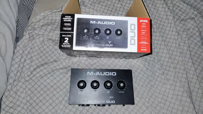 INTERFACE M-AUDIO TRACK DUO 2 CANAIS SEMI NOVA