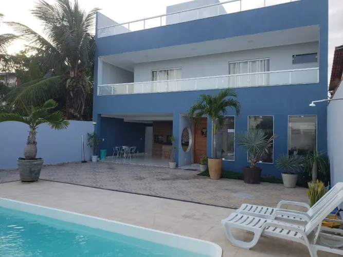 Linda casa de praia no bairro recanto da sereia frente a praia Dulé em Guarapari