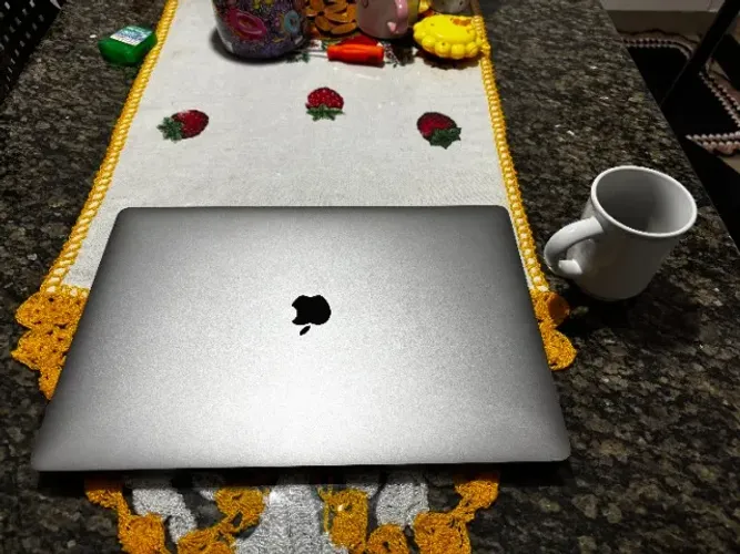MacBook Pro 16? i9 | 64GB RAM | SSD 512GB ? Cinza Espacial