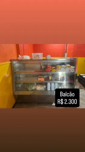 Balcão expositor