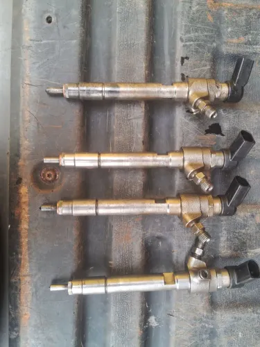 4bicos usado ranger 3.0 adisel .Vendo 3.500reais retirar em ponta grossa Paraná