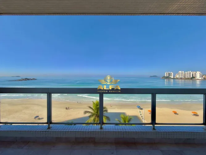 Apartamento mobiliado de frente para o mar na Praia das Pitangueiras Alfa Imóveis Guarujá