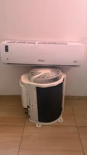Ar condicionado Philco Inverter 9.000 em PERFEITO estado 