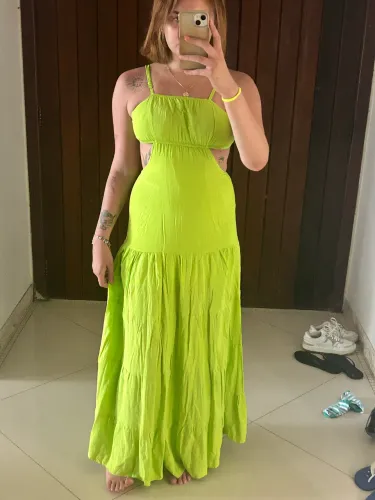 vestido longo verde