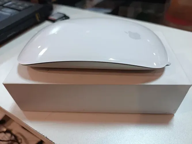 Apple Magic Mouse 2