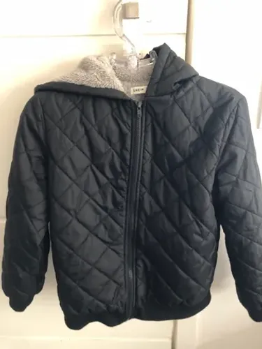 Casaco infantil Zip Up Revestido Térmico Encapuzado Acolchoado inverno tamanho 11-12 Shein