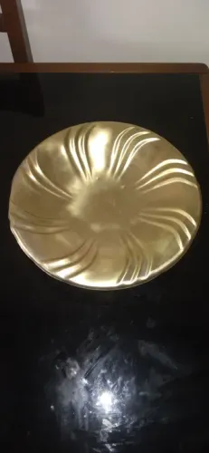 Centro de mesa antigo dourado de metal