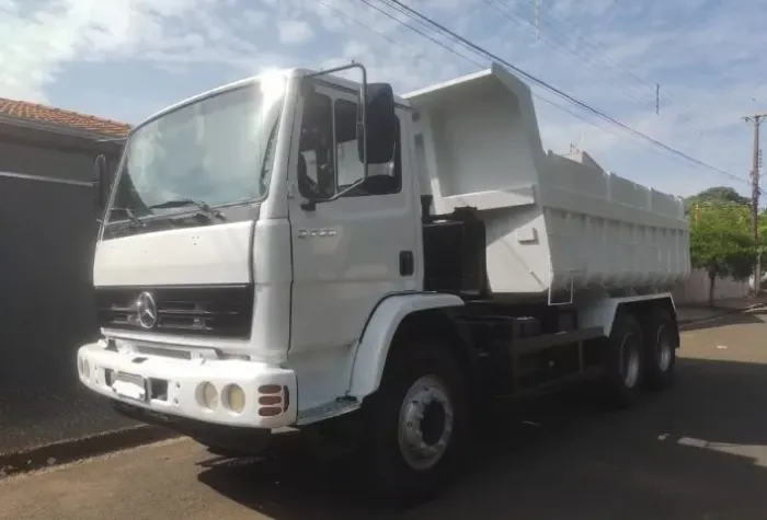 MB Atron 2729K 6X4 Caçamba 2014