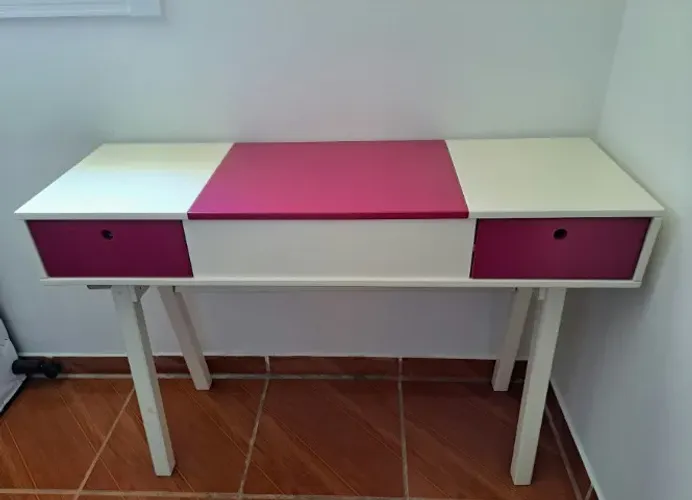 Penteadeira/Escrivaninha Madeira Maciça Branco Com Rosa Escuro