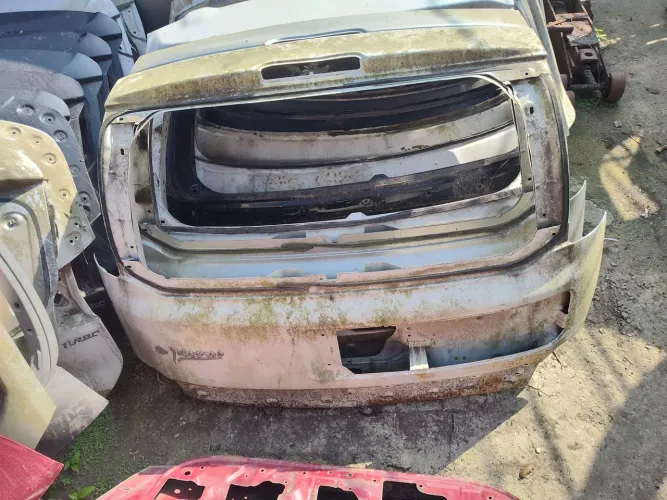 Tampa traseira porta-malas citroën C3 Picasso original