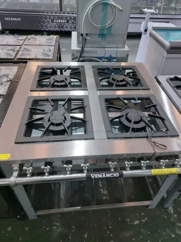 Fogão industrial 4 bocas duplas  40x40 total inox 