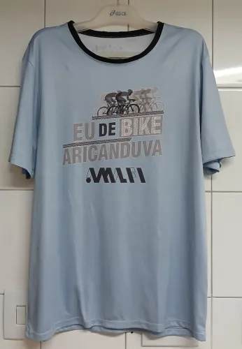 Camiseta de Corrida Dryfit Azul Bebê + Sacochila Tamanho G