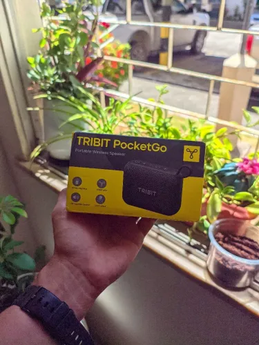 Tribit Pocket Go Preta 7W Bluetooth 6.0