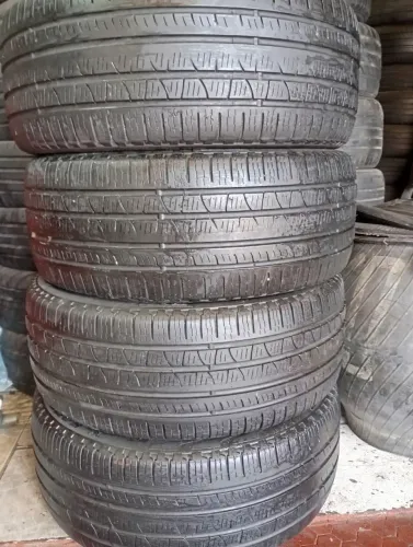 Pneus Pirelli verde ref 235 45 19 RS 750 cada 1