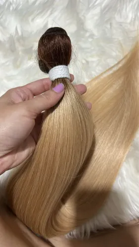 Cabelo humanizado 70cm 130g loiro dourado raiz escura 
