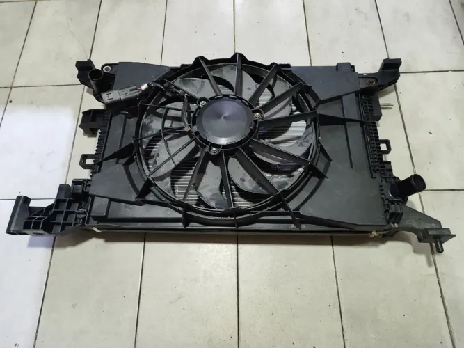 Kit radiador Chevrolet Onix 1.0 2020 original