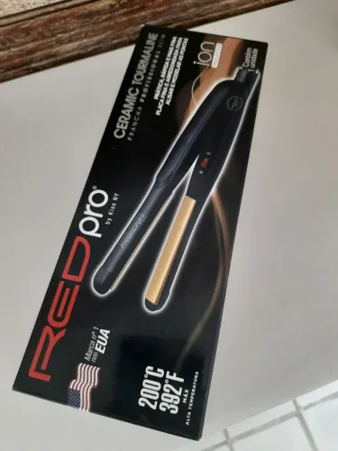 Chapinha Prancha Cerâmica Tourmaline Profissional RED Pro SLIM