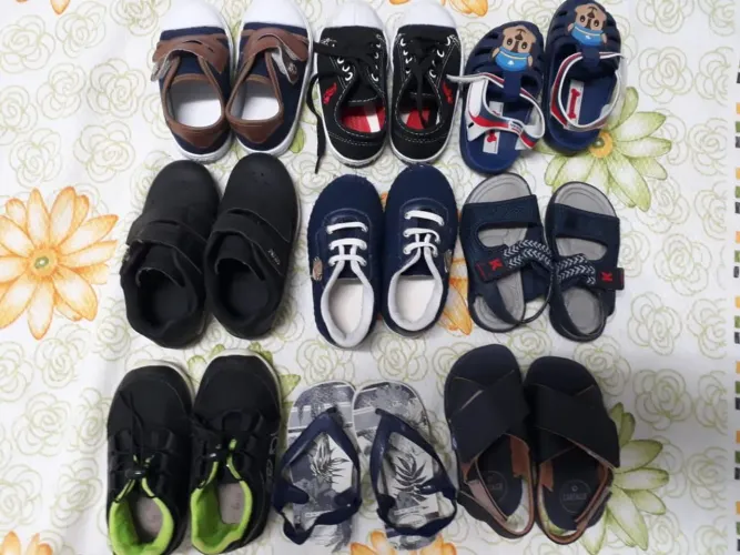 Lote de calçados infantis variados - Conforto e estilo!