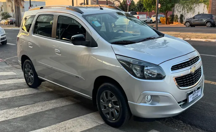 Chevrolet Spin Advantage 1.8 8V Econo.flex 5P Aut. 2017