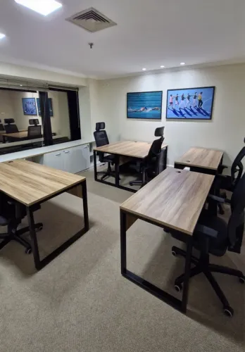 MESA MODELO Industrial 1.50x0.60 40mm INDUSTRIAL MÓVEIS PARA ESCRITÓRIO