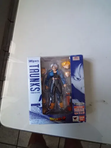 SHFIGUARTS TRUNKS BANDAI PREMIUM COLOR EDITION