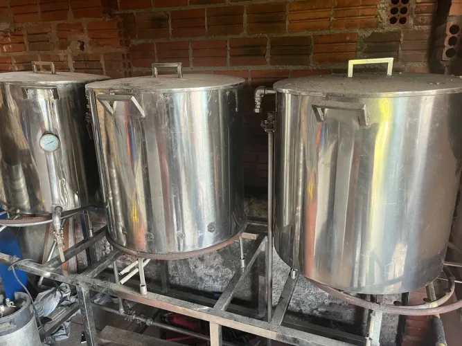 Cervejaria semiautomática 