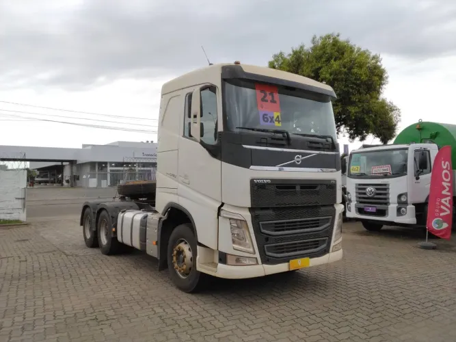 Volvo FH 540 6X4 2020/2021 Vamos Seminovos São Leopoldo