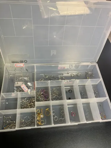JÓIAS EM AÇO CIRURGICO 234 pçs