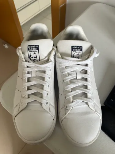 Tênis Adidas STAN SMITH - Fem (40)