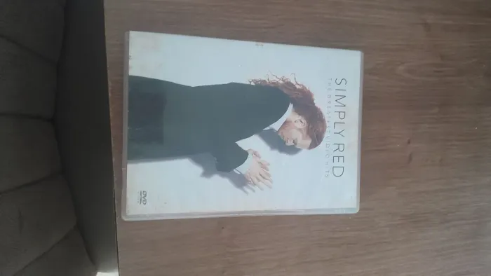 Dvd da Grupo Simply Red