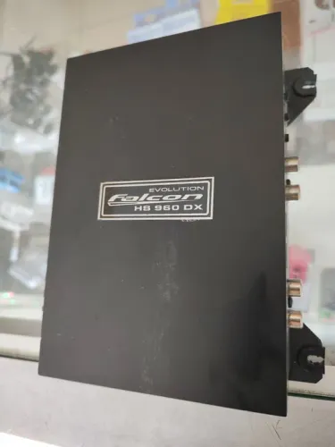 Amplificador falcon HS 960 DX com subwoofer 
