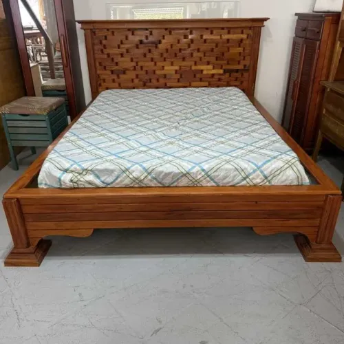 Cama Em Peroba Rosa Queen