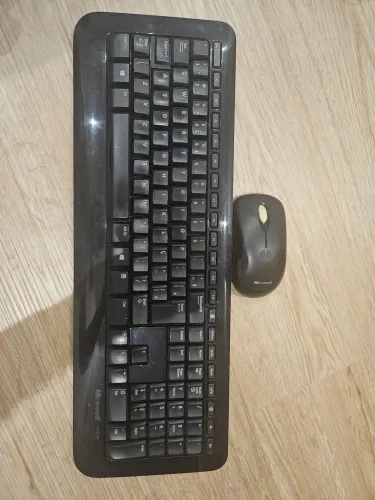 Kit Teclado e Mouse Microsoft Wireless Desktop 800