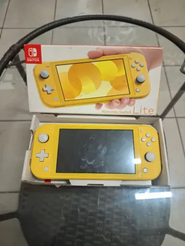 Promoção Nintendo Switch Lite Amarelo Destravado 128Gb( ACEITO CREDISHOP)