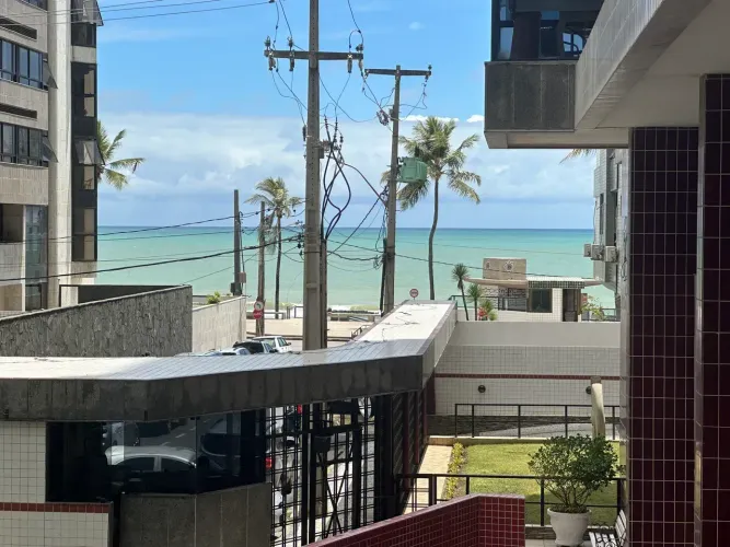 Alugo apartamento mobiliado com três suites em boa viagem