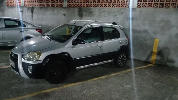 Toyota Etios Cross 1.5 Flex 16V 5P Mec. 2014